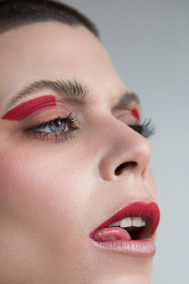 011Read-between-the-lines