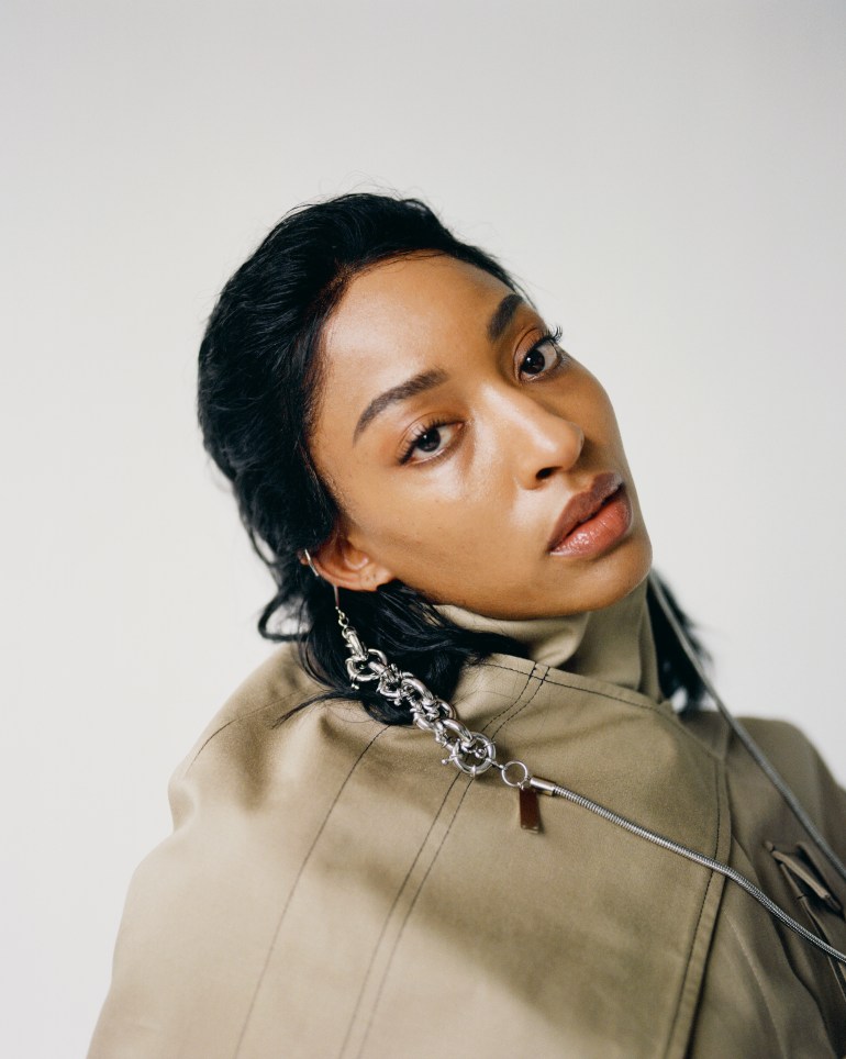 02.05.2020_LOOKBOOK_SS20MIKAGESHIN-153