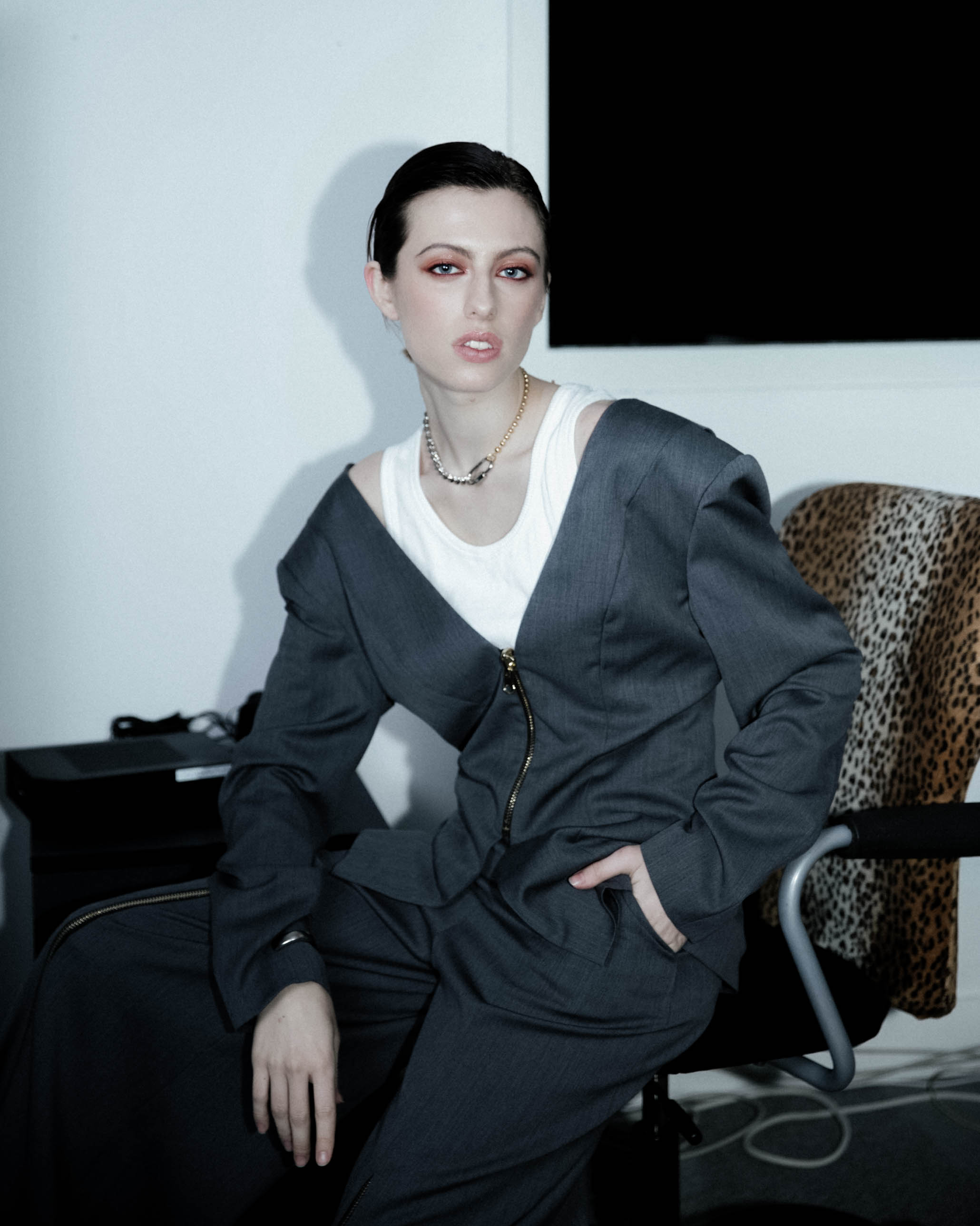 THE EMPTY INDUSTRY | Photographer: Renata Kats | Style: Alexandra Osina | Makeup + Hair: Christine Frame